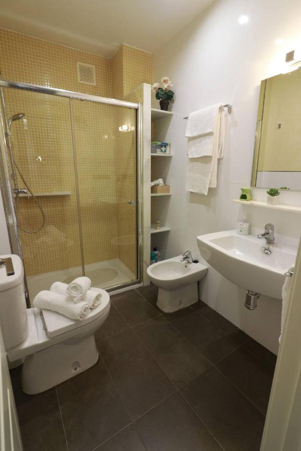 Apartamento Cristo De Burgos - Kainga Homes Seville Luaran gambar